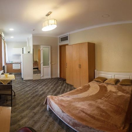 Sana Hostel Charkiv Esterno foto